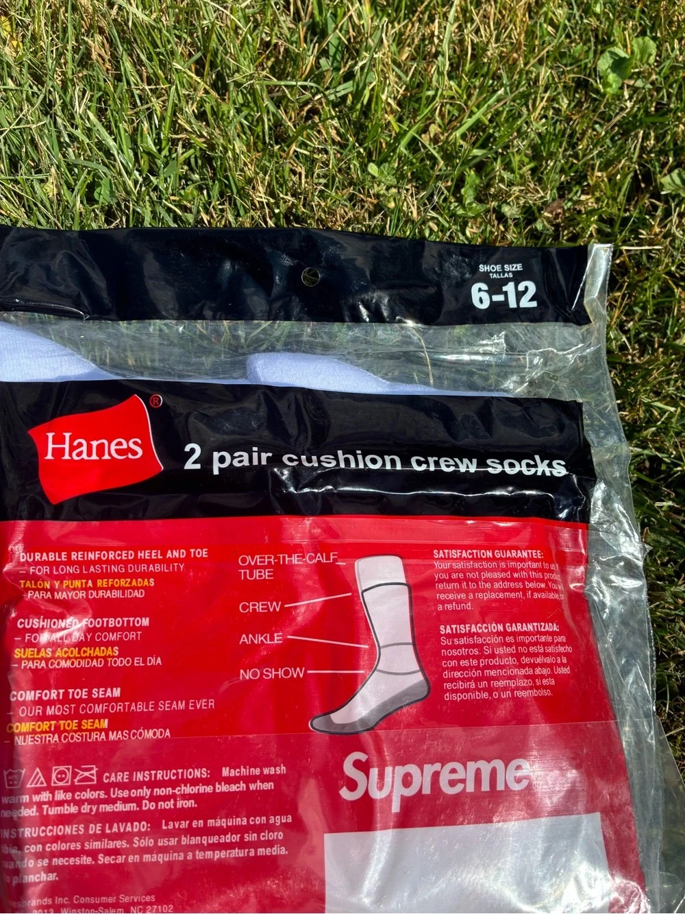 Supreme White Crew Socks - 2 Pair Cushion Crew